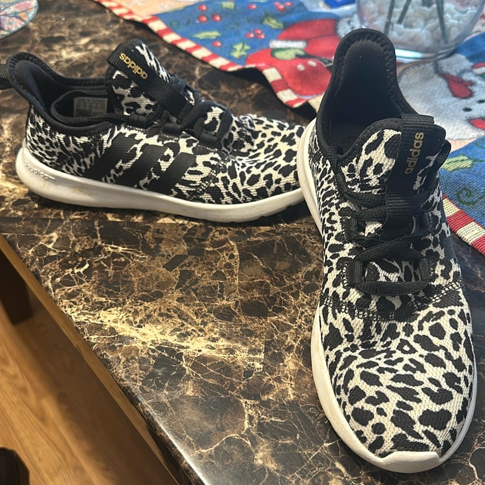 Women’s 6.5 Adidas Cloudfoam Leopard Sneakers